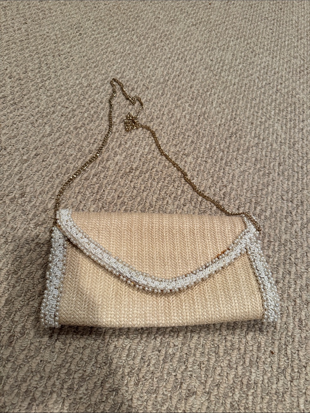 Elegant Cream Beaded Envelope Shoulder Bag